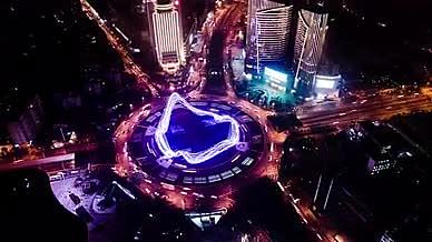 8K武汉地标光谷广场航拍移动延时视频的预览图